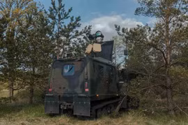 NATO dựng 'bức tường máy bay không người lái' gần biên giới với Nga