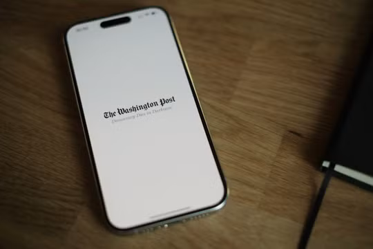 Washington Post bị kiện vì theo dõi người đọc để tính giá đăng ký