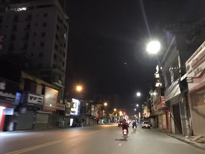 Hải Phòng yêu cầu người dân không ra khỏi nhà sau 22h đến 5h, thực hiện từ 18/5. Ảnh: TL