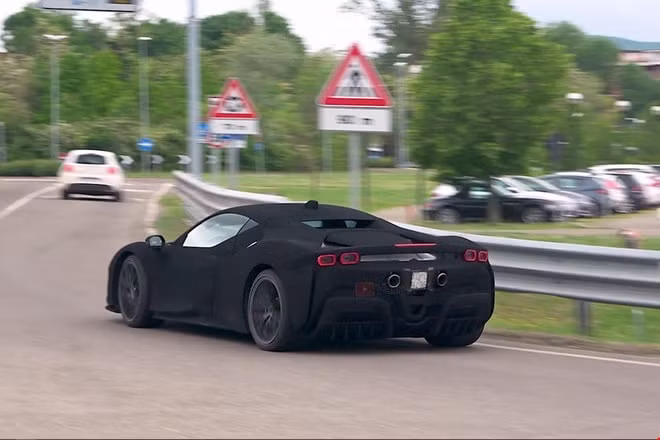 Ferrari SF90 Stradale. Ảnh: Varryx