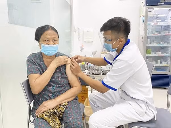 VNVC Vĩnh Long có đầy đủ vắc xin phòng bệnh truyền nhiễm cho trẻ em và người lớn