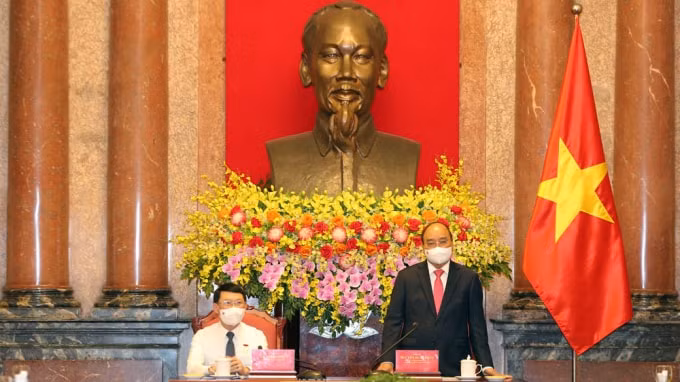 Chủ tịch nước Nguyễn Xuân Phúc phát biểu tại buổi gặp mặt.
