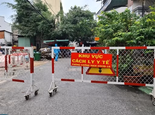 Quảng Ngãi giãn cách xã hội thị xã Đức Phổ theo Chỉ thị 15. Ảnh: minh họa