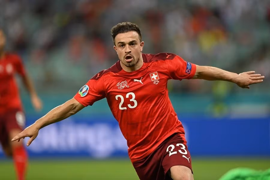 Xherdan Shaqiri lập 