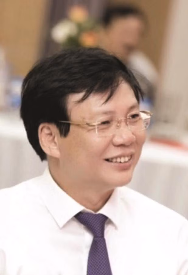 Nhà báo Hồ Quang Lợi, cây bình luận quốc tế số một Việt Nam.