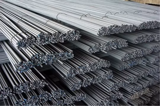 Giá thép hạ nhiệt, doanh nghiệp thép đồng loạt điều chỉnh giá bán