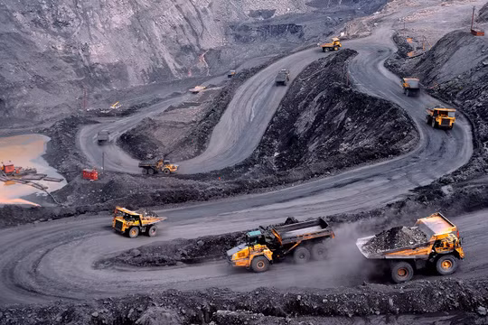 Tập đoàn Than-Khoáng sản Việt Nam: Những nỗ lực đạt "mục tiêu kép" trong đại dịch Covid-19