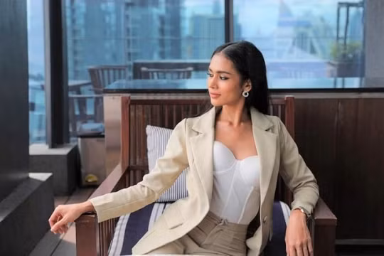 Hoa hậu Siêu quốc gia Thái Lan: Thông thạo 3 thứ tiếng, thích du lịch và từ thiện