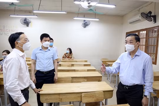 Chủ tịch Hà Nội: Đảm bảo tuyệt đối an toàn phòng dịch cho kỳ thi tuyển sinh lớp 10