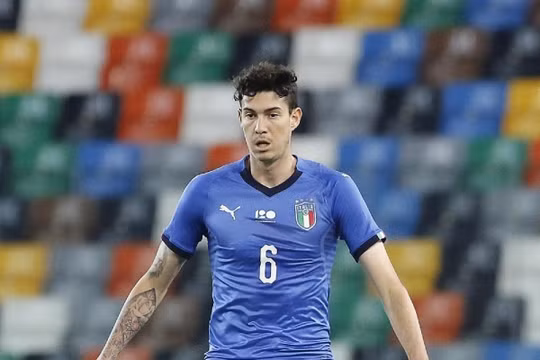 Top 5 hậu vệ đáng chờ đợi nhất ở Euro 2020