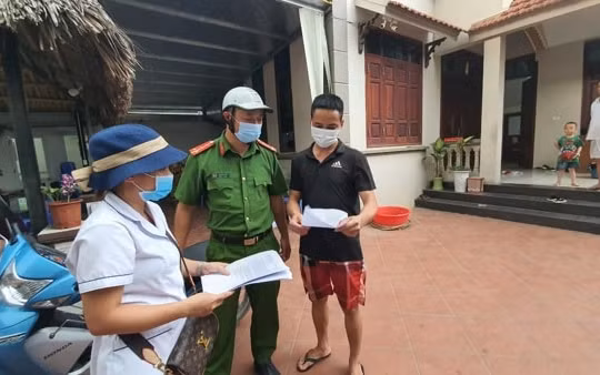 Công an Hà Nội đề nghị người dân tố giác người nhập cảnh trái phép