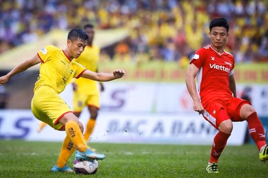 Phan Văn Đức ở lại CLB Sông Lam Nghệ An