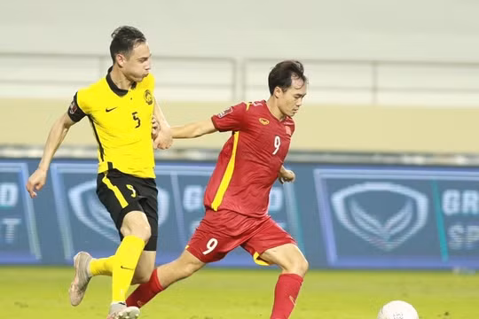 Tiền đạo Văn Toàn: “Tôi không ăn vạ để kiếm penalty”
