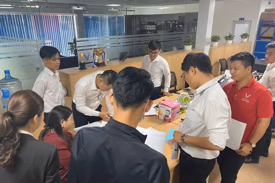 Ai là người đặt mua ô tô điện VinFast VF e34 nhiều nhất đến thời điểm này?