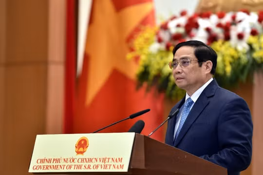 Đoàn kết hơn nữa, cùng chung tay, góp sức đẩy lùi đại dịch COVID-19