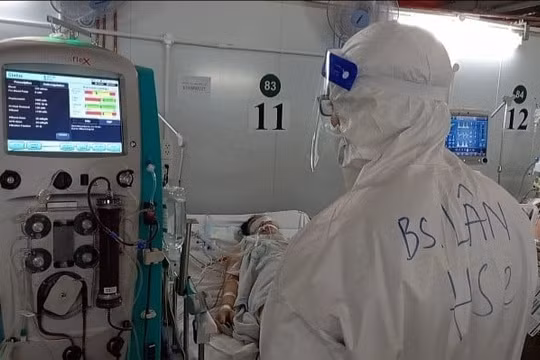 Đã có hơn 16 nghìn chuyên gia, y bác sĩ vào các tỉnh phía Nam chống dịch COVID-19