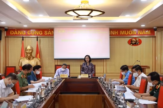 Thành lập Ban Chỉ đạo xây dựng Đề án về tiếp tục đẩy mạnh xây dựng, chỉnh đốn Đảng