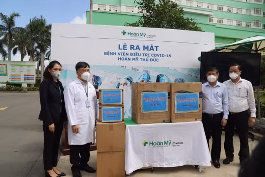 Bệnh viện điều trị Covid-19 Hoàn Mỹ Thủ Đức chính thức đi vào hoạt động