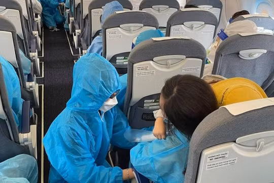 Bamboo Airways đưa gần 300 thai phụ từ các tỉnh thành phía Nam về quê hương Lâm Đồng