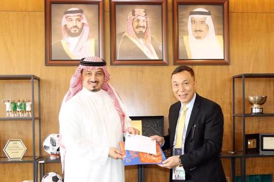 Trọng tài Việt Nam nhận hỗ trợ VAR từ Saudi Arabia