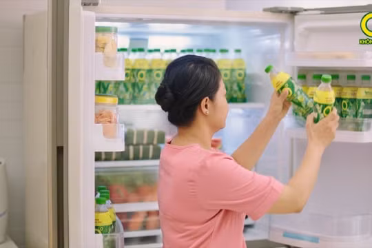 Cùng mời nhau uống chút trà, dọn nhà ngày Tết rộn ràng thêm vui