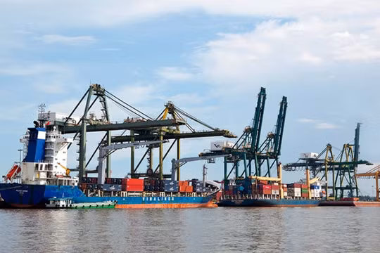 Tăng cường các biện pháp phòng chống dịch COVID-19 tại cảng biển