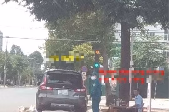 Đắk Lắk: Cán bộ phường không đeo khẩu trang nơi công cộng bị xử phạt 3 triệu đồng