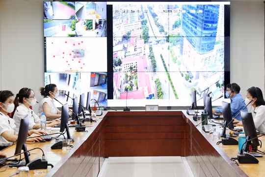 Tổng đài 1022 Hà Nội mở thêm kênh hỗ trợ người dân bị ảnh hưởng từ dịch COVID-19