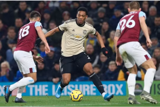 Nhận định trận MU vs Burnley, 3h15 ngày 31/12