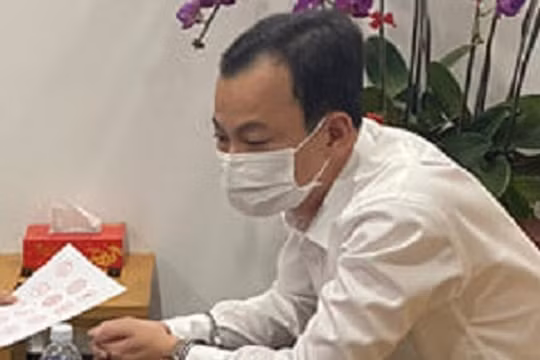 Đồng Nai: Bắt khẩn cấp “trùm” sản xuất xăng giả Lê Thành Trung