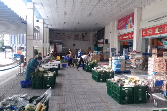 Cần Thơ: Nhiều siêu thị áp dụng mô hình bán hàng theo “combo”