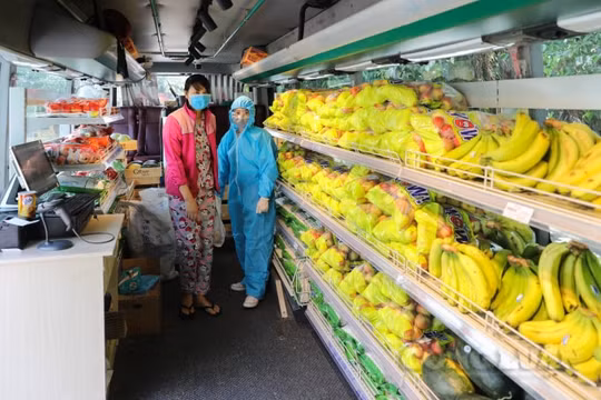TP. HCM: Siêu thị bus di động, đưa lương thực thực phẩm tới từng khu phố