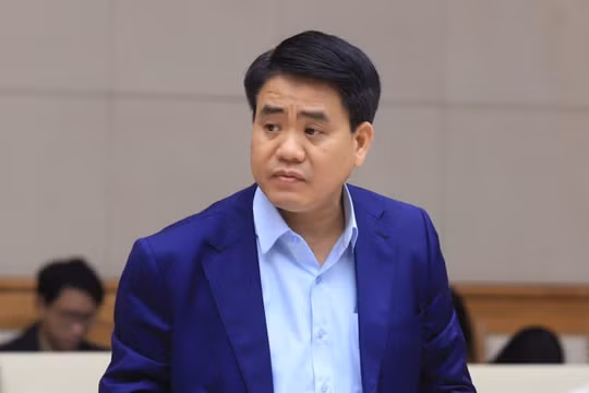 Khởi tố ông Nguyễn Đức Chung vì can thiệp trái pháp luật vào hoạt động đấu thầu