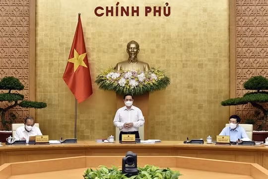 Thủ tướng: Kiên định mục tiêu kiềm chế, đẩy lùi làn sóng dịch lần thứ 4