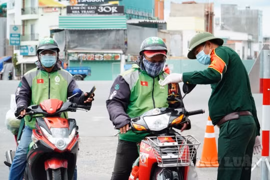Hà Nội: Dừng cấp mã xác nhận vận chuyển hàng hóa đối với xe mô tô, xe 2 bánh