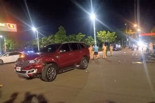 Lai Châu: Va chạm với ô tô, thiếu niên điều khiển xe máy tử vong