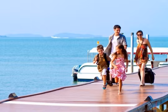Thủ tướng đồng ý với đề xuất thí điểm đón khách du lịch quốc tế đến Phú Quốc