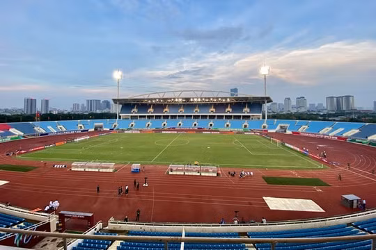 VFF phản pháo trước tin sân Mỹ Đình bị chê như "bãi chăn bò"