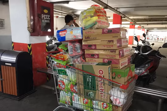 Chuẩn bị nguồn hàng thiết yếu phục vụ người dân nếu dịch bệnh diễn biến phức tạp hơn