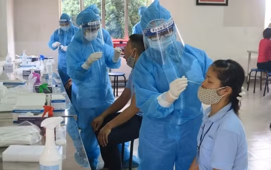 Bình Phước sẽ xét nghiệm sàng lọc SARS-CoV-2 cho toàn bộ công nhân trong khu công nghiệp
