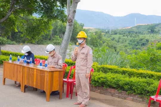 Công ty Thủy điện Quảng Trị diễn tập Phòng chống thiên tai và tìm kiếm cứu nạn năm 2021