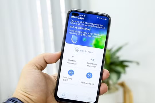 Ứng dụng truy vết Covid-19 đứng đầu bảng xếp hạng trên iOS, Android ở Việt Nam