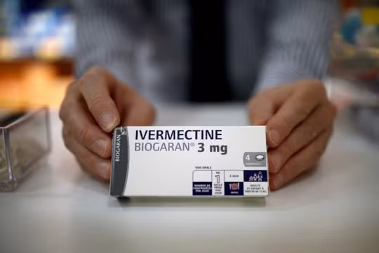 Tokyo xem xét việc thử nghiệm thuốc Ivermectin trong điều trị COVID-19