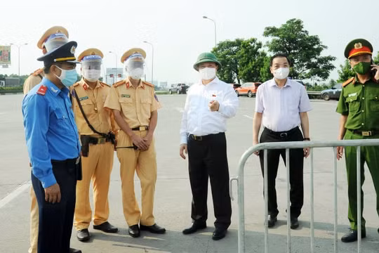 Hà Nội: Rà soát các tuyến cửa ngõ vào Thủ đô, cần thiết sẽ bố trí thêm các chốt phân luồng