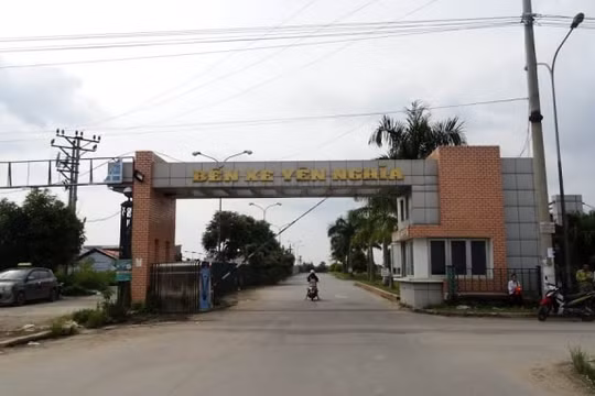 Hà Nội: Trưng dụng 5 địa điểm để tập kết nông sản, hàng hóa thiết yếu phục vụ chống dịch