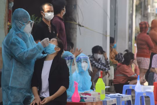 TP. Biên Hoà: Sẽ “đi từng ngõ, gõ từng nhà” để lập danh sách người tiêm vaccine