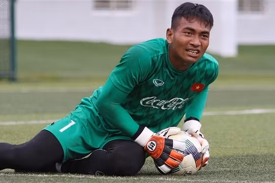 Truyền thông Anh đăng tin cực sốc về bóng đá Việt Nam