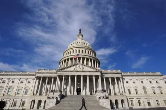 Hạ viện Mỹ hủy phiên họp trước lo ngại bạo động ở Điện Capitol