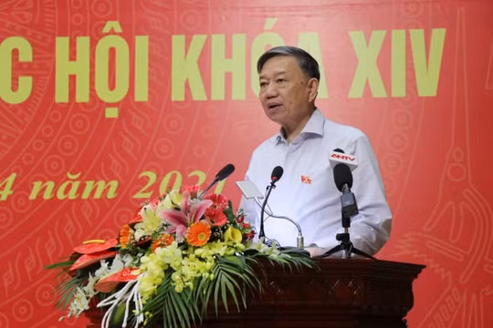 Bộ trưởng Bộ Công an Tô Lâm tiếp xúc cử tri tại tỉnh Bắc Ninh
