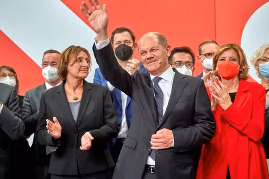 Thủ tướng Merkel chúc mừng Olaf Scholz về 'thành công của cuộc bầu cử'